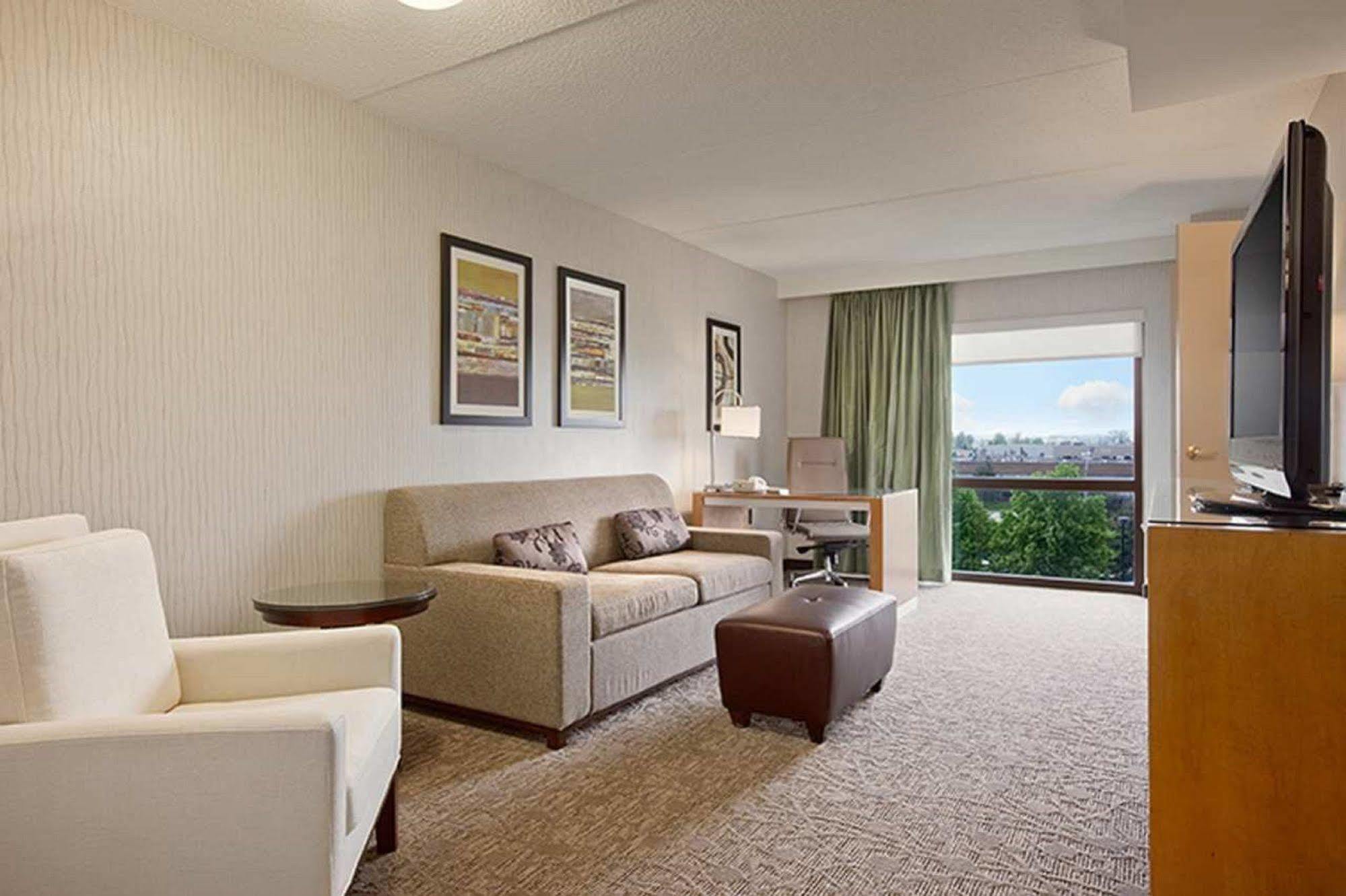 Embassy Suites By Hilton Auburn Hills Cameră foto